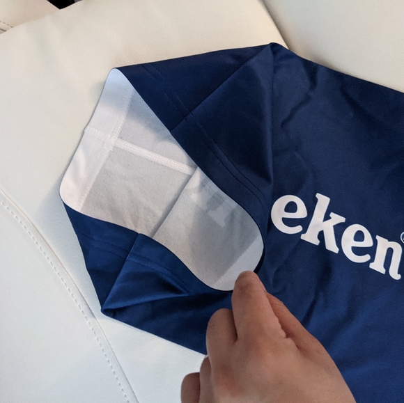 FREE Heineken mask / neck gaiter - Picture 4 of 5